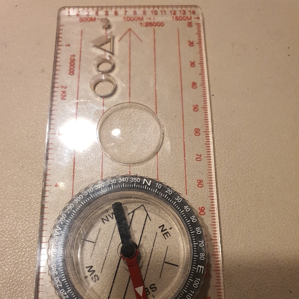 Lot Of 2 Brunton TruArc3 & Unbranded Base Plate Compasses - Picture 3 of 3